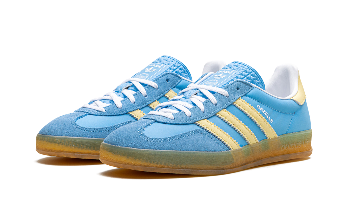 Gazelle Indoor WMNS "Semi Blue Burst Almost Yellow"