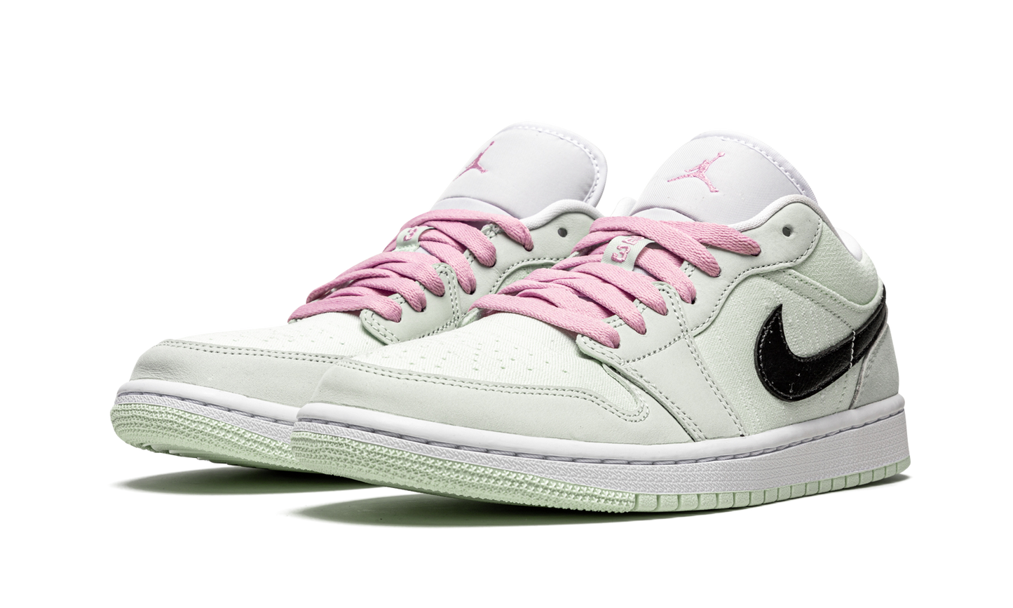 AIR JORDAN 1 LO SE WMNS "Barely Green" CZ0776 300