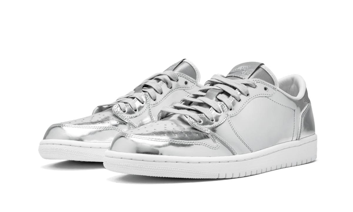 Air Jordan 1 Low Pinnacle "Metallic Silver"