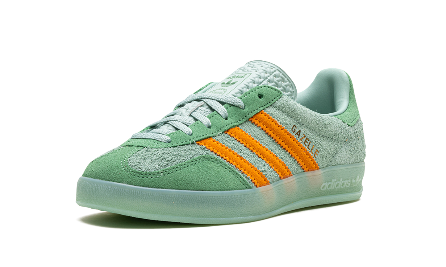 Gazelle Indoor WMNS "Hazy Green Crew Yellow"