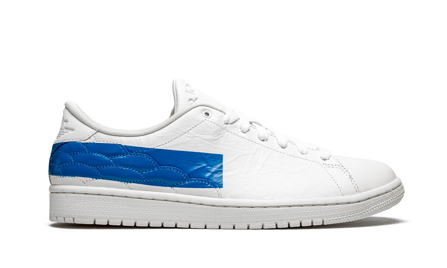 Air Jordan 1 Centre Court "Military Blue" DJ2756 103