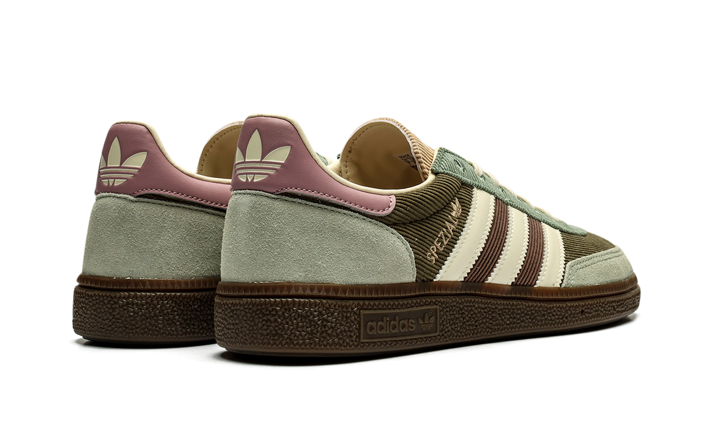 Handball Spezial "Silver Green Magic Mauve"