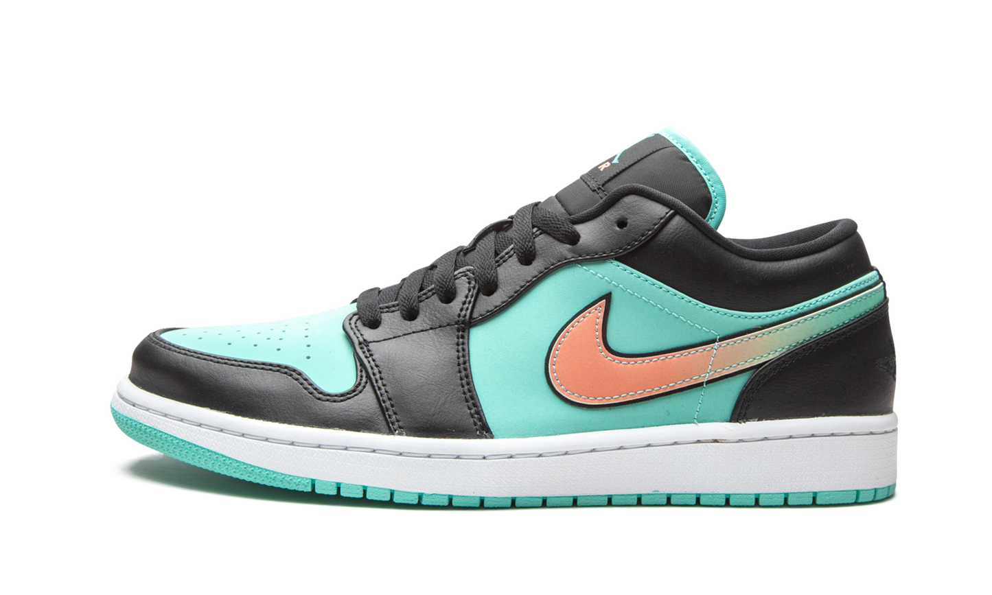 Air Jordan 1 Low SE "Tropical Twist" CK3022 301