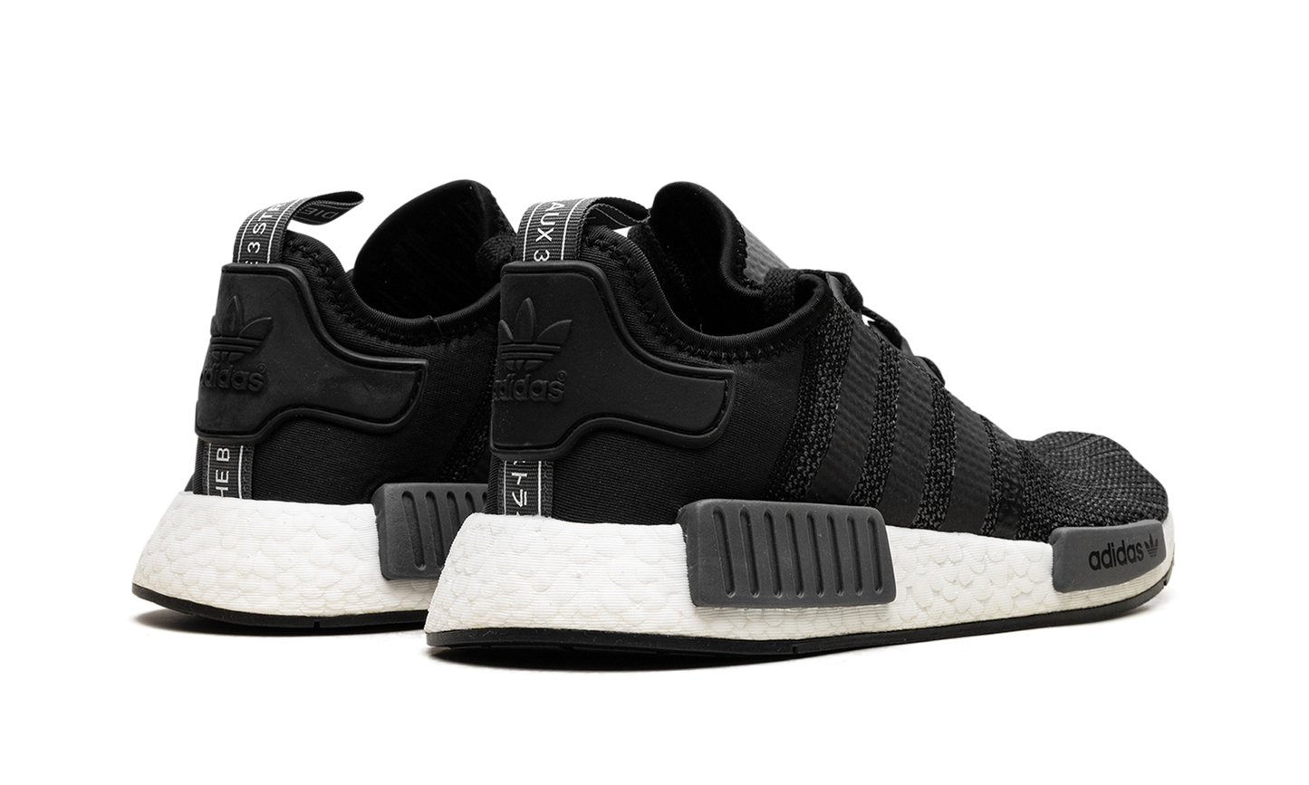 NMD_R1 "Core Black Carbon"
