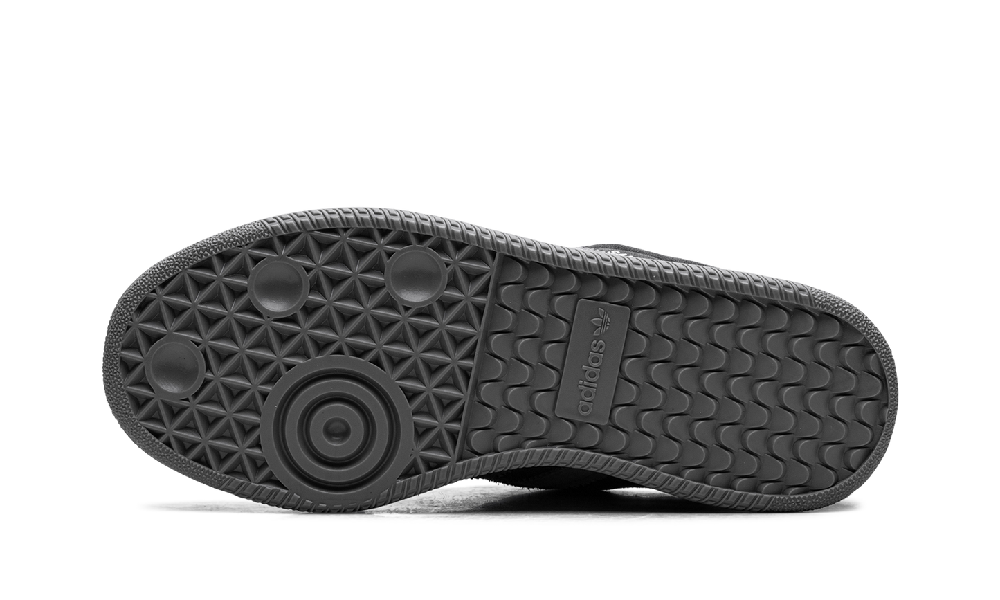 Samba XLG "Carbon Grey"