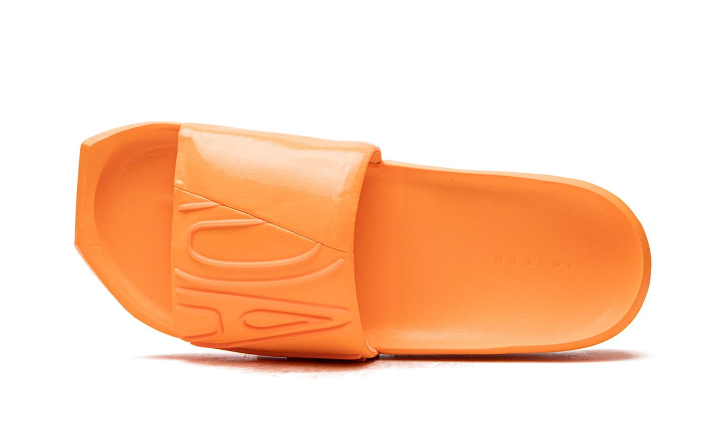 JORDAN NOLA SLIDE WMNS CZ8027 800