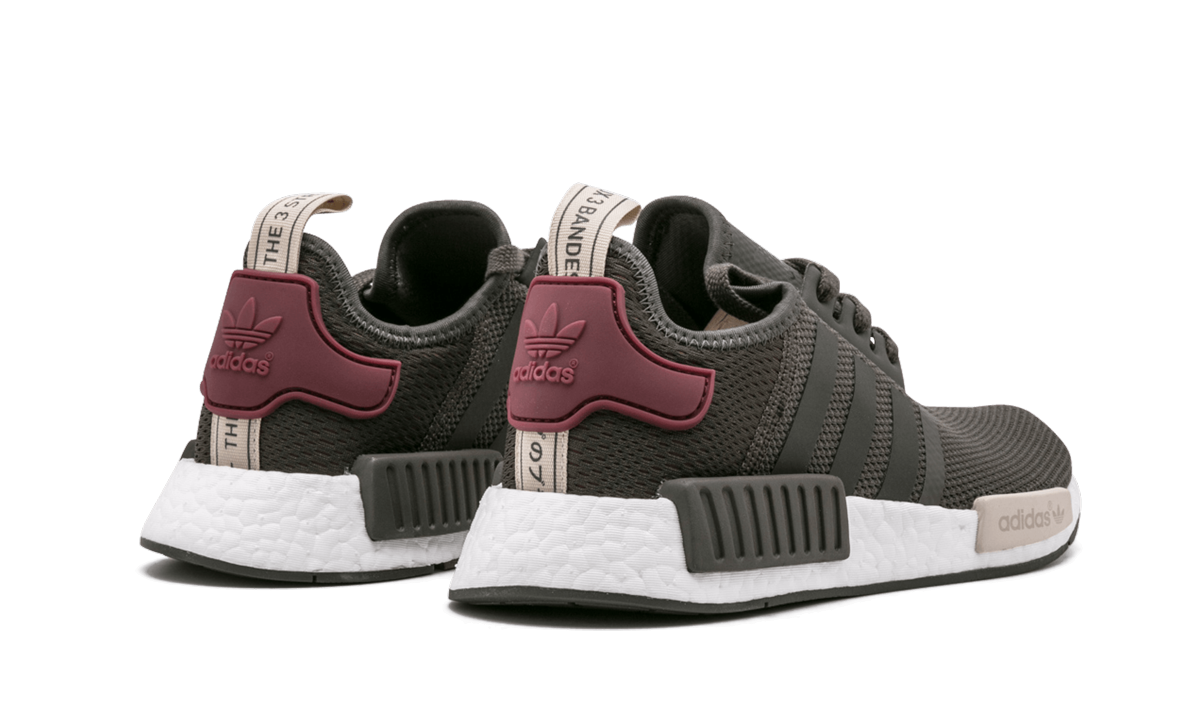 NMD_R1 WMNS