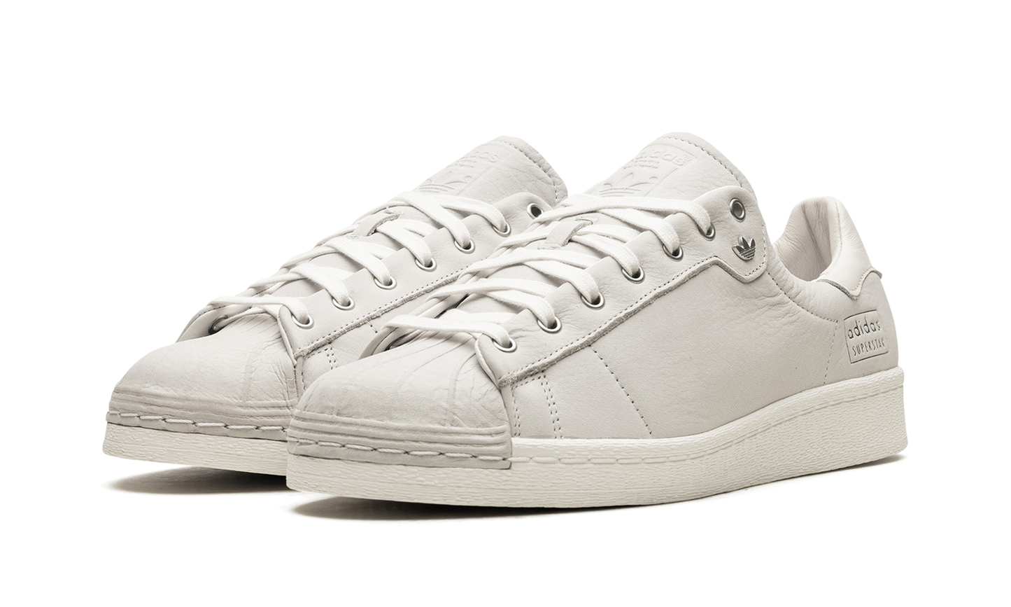 Superstar "Core White"