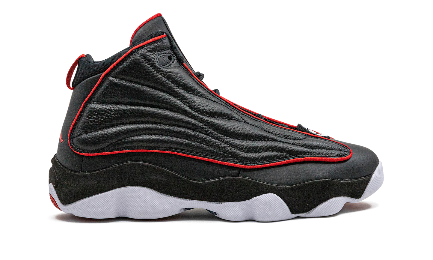 JORDAN PRO STRONG "Black / Univeristy Red" DC8418 061