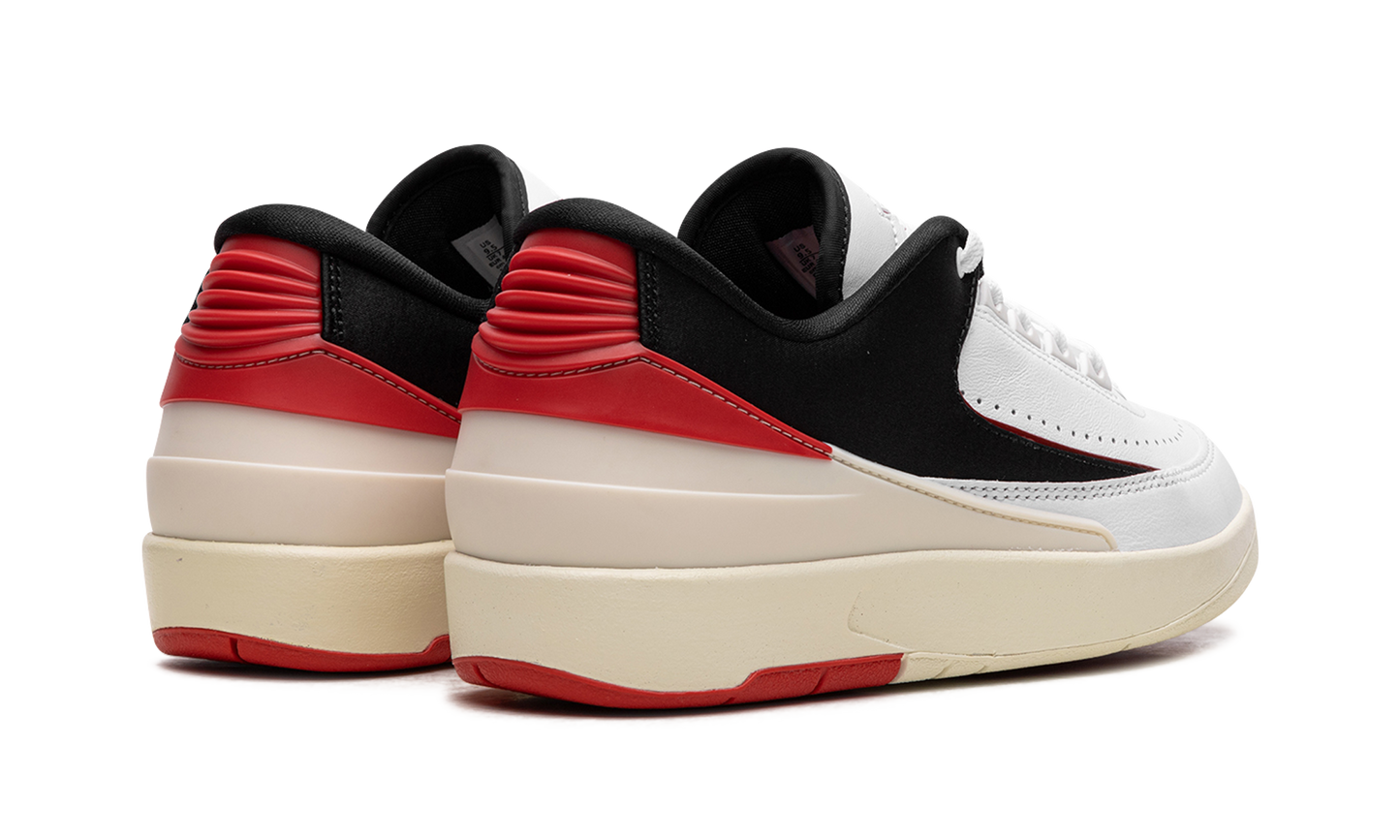 Jordan 2 Retro Low WMNS "Chicago Twist" FD4849 106