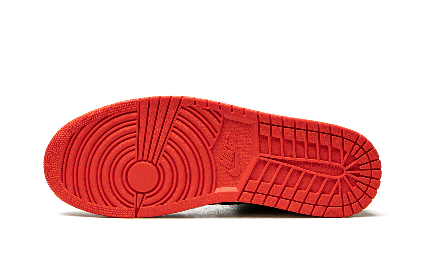 Air Jordan 1 Mid SE "Siempre Familia" DN4904 001