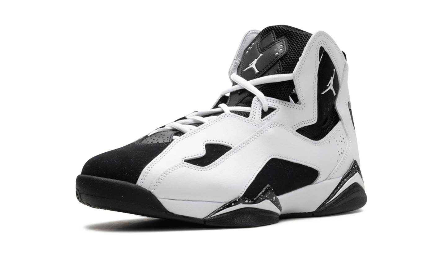 Jordan True Flight "White Black" HF4832 100