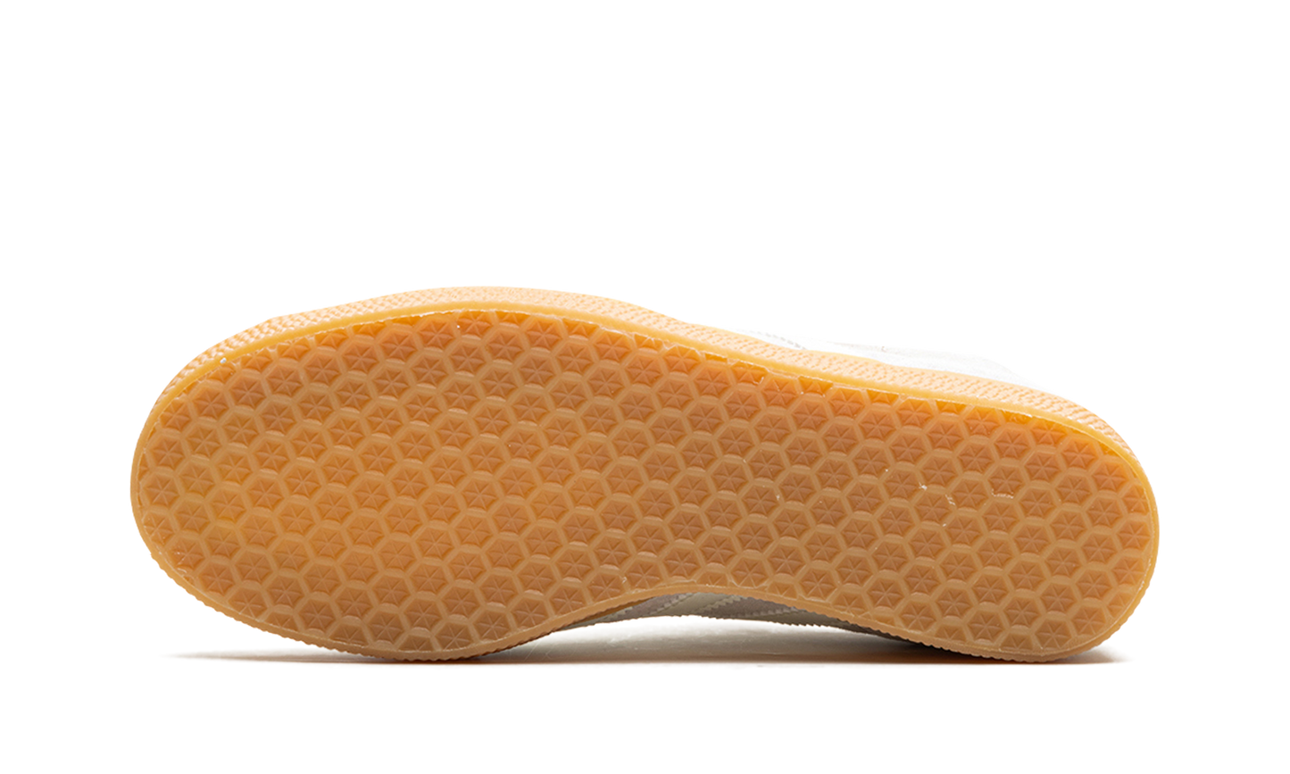 GAZELLE WMNS "Valentine's Day 2024"