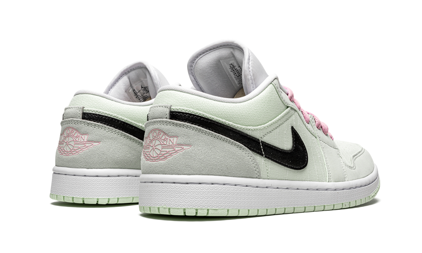 AIR JORDAN 1 LO SE WMNS "Barely Green" CZ0776 300
