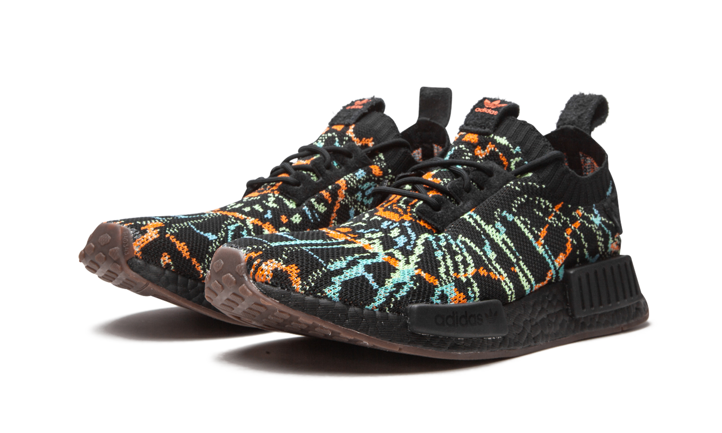 NMD_R1 PK "Glitch"