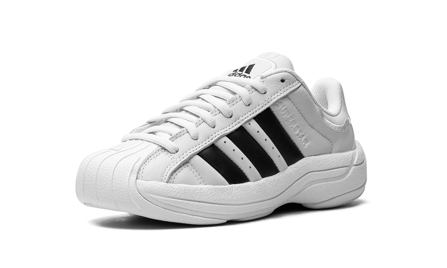 Superstar Millenium "White / Black"