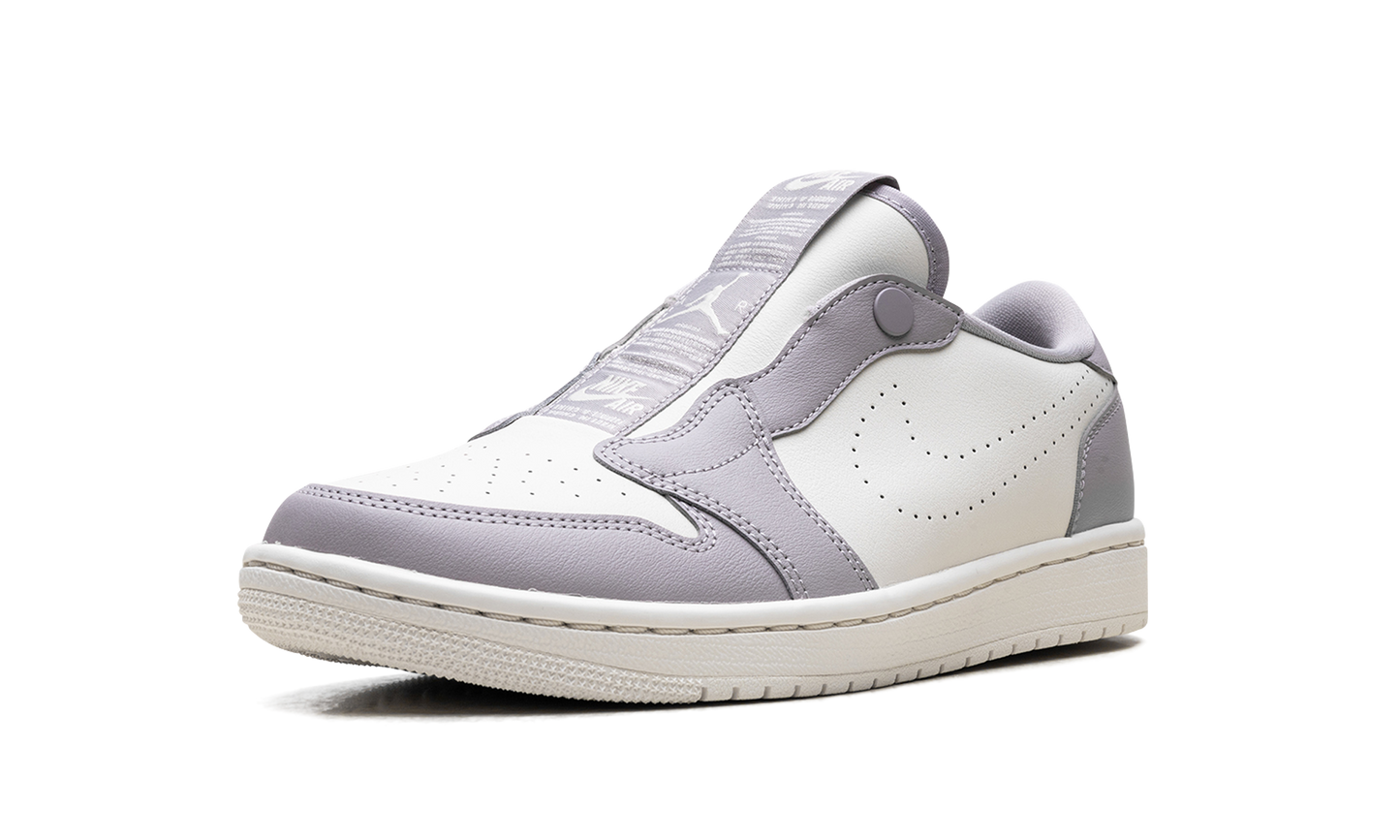 Air Jordan 1 Retro Low WMNS "ATMOSPHERE GREY" AV3918-005