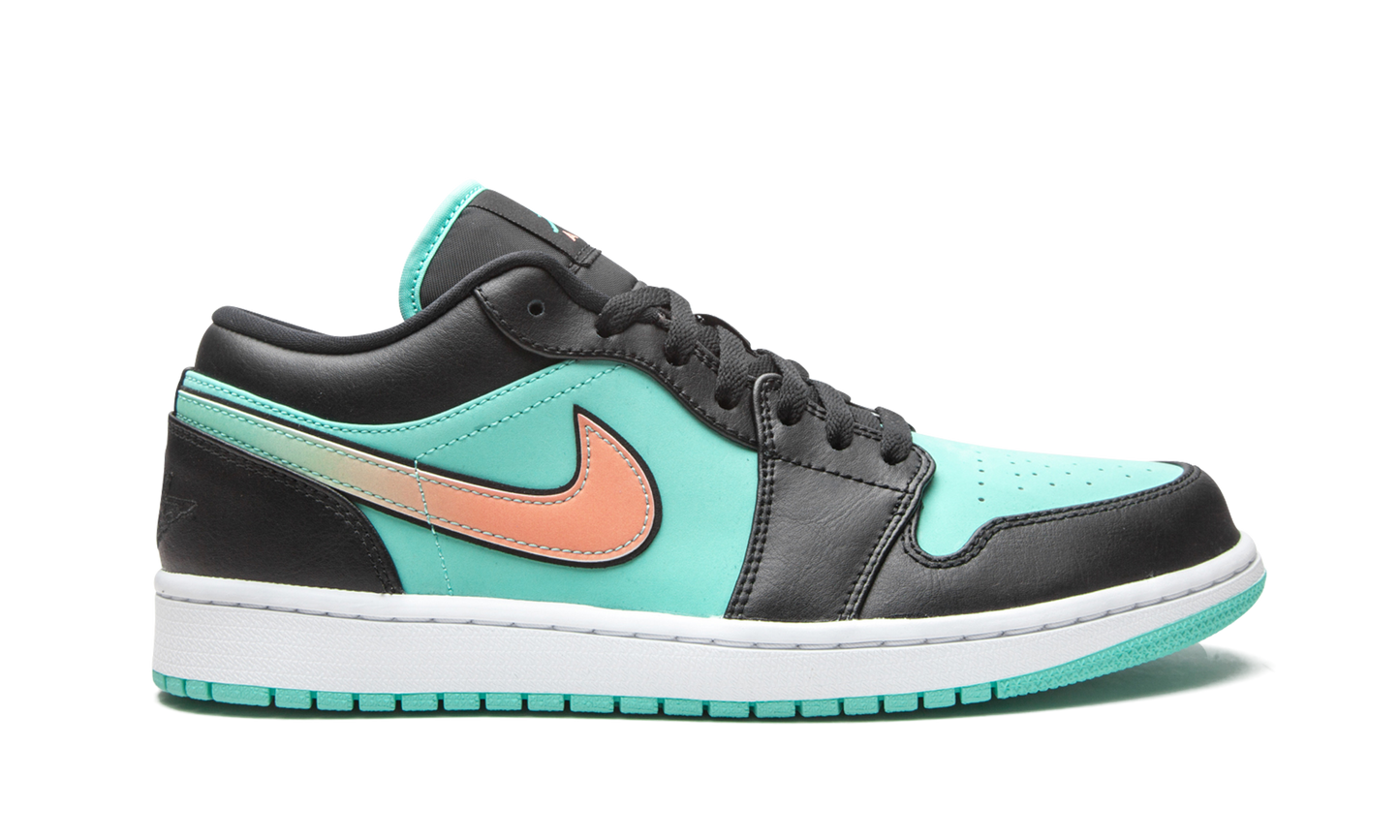 Air Jordan 1 Low SE "Tropical Twist" CK3022 301