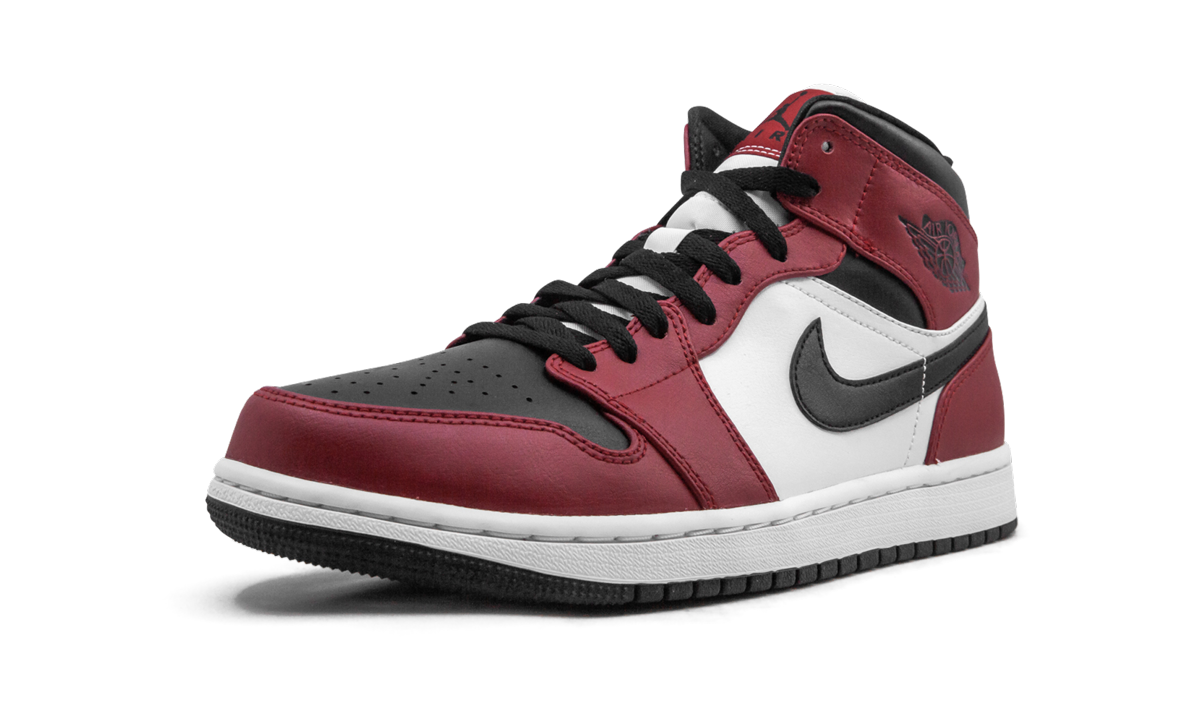 Air Jordan 1 Mid "Chicago Black Toe" 554724 069