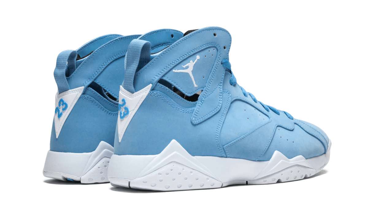 Air Jordan 7 Retro "Pantone" 304775 400