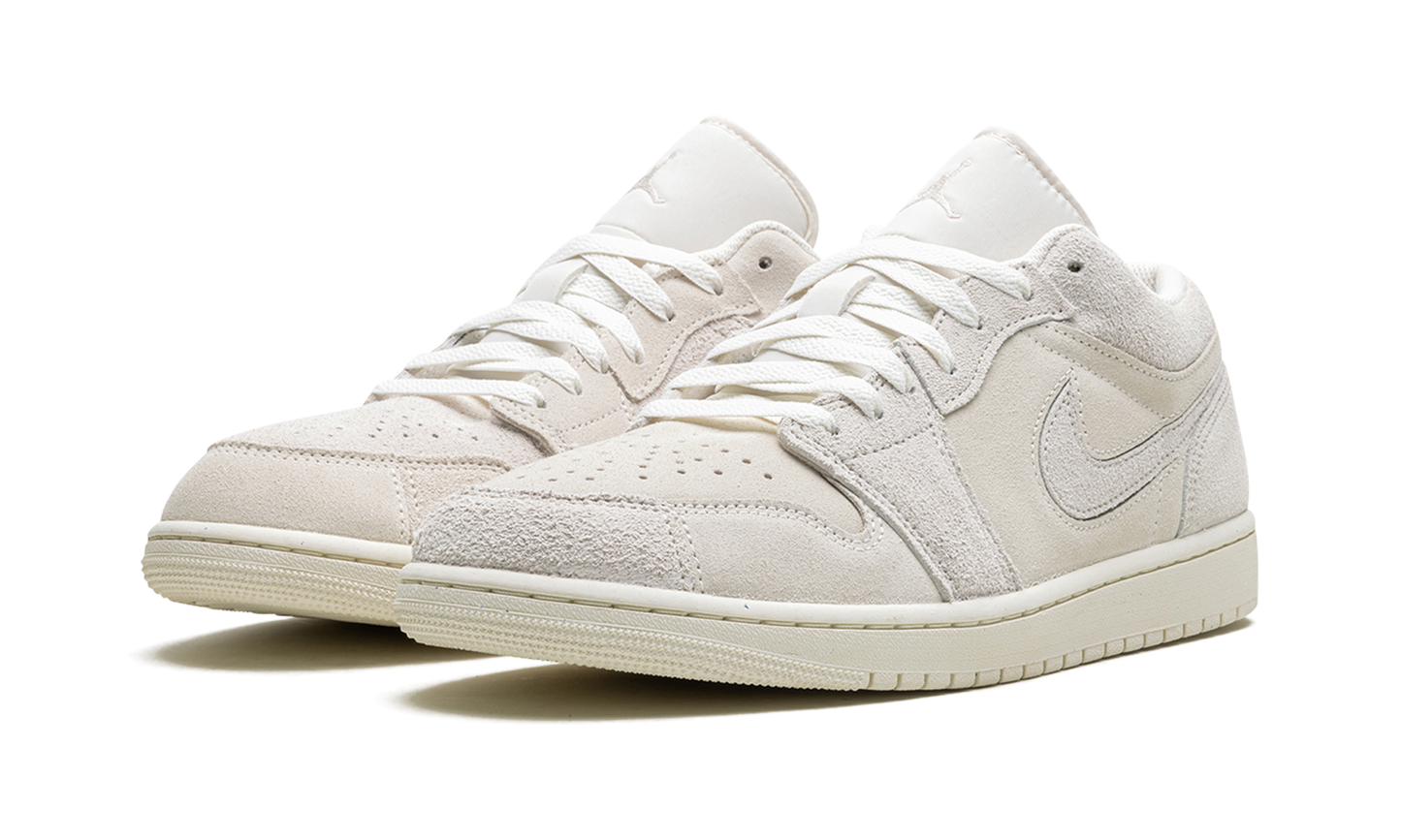 Air Jordan 1 "Pale Ivory" FQ3055 100