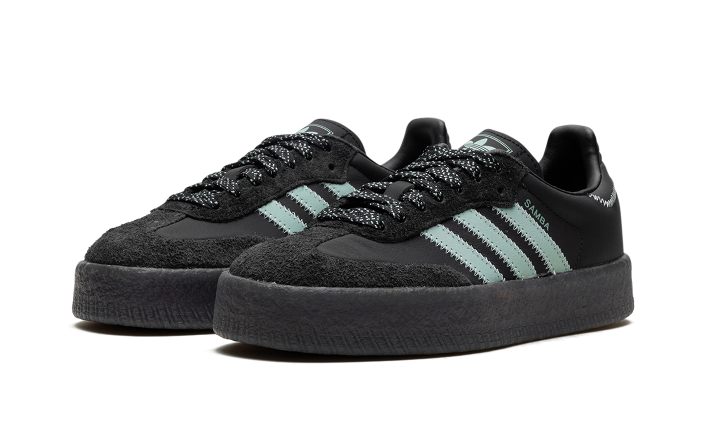 Sambae WMNS "Core Black Haze Green"