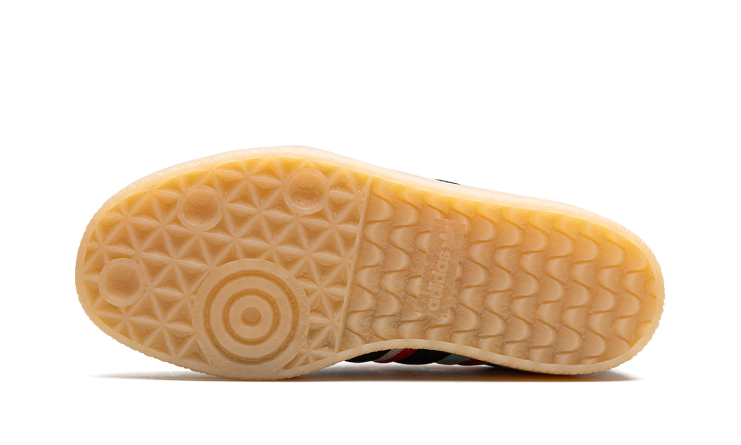 Sambae WMNS "Ivory Black"