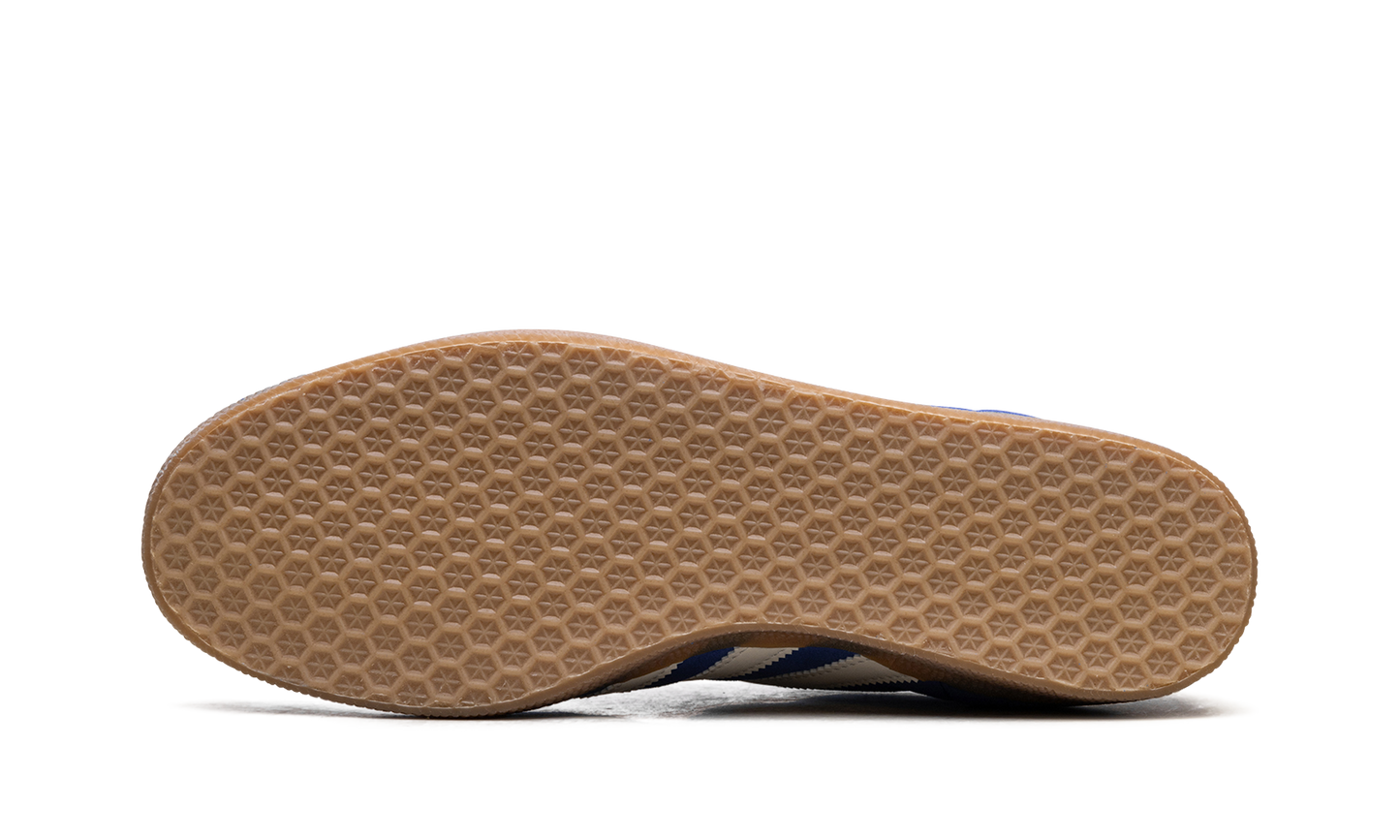 Gazelle "Royal Blue Gum"