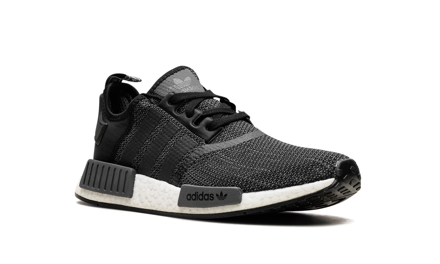 NMD_R1 "Core Black Carbon"
