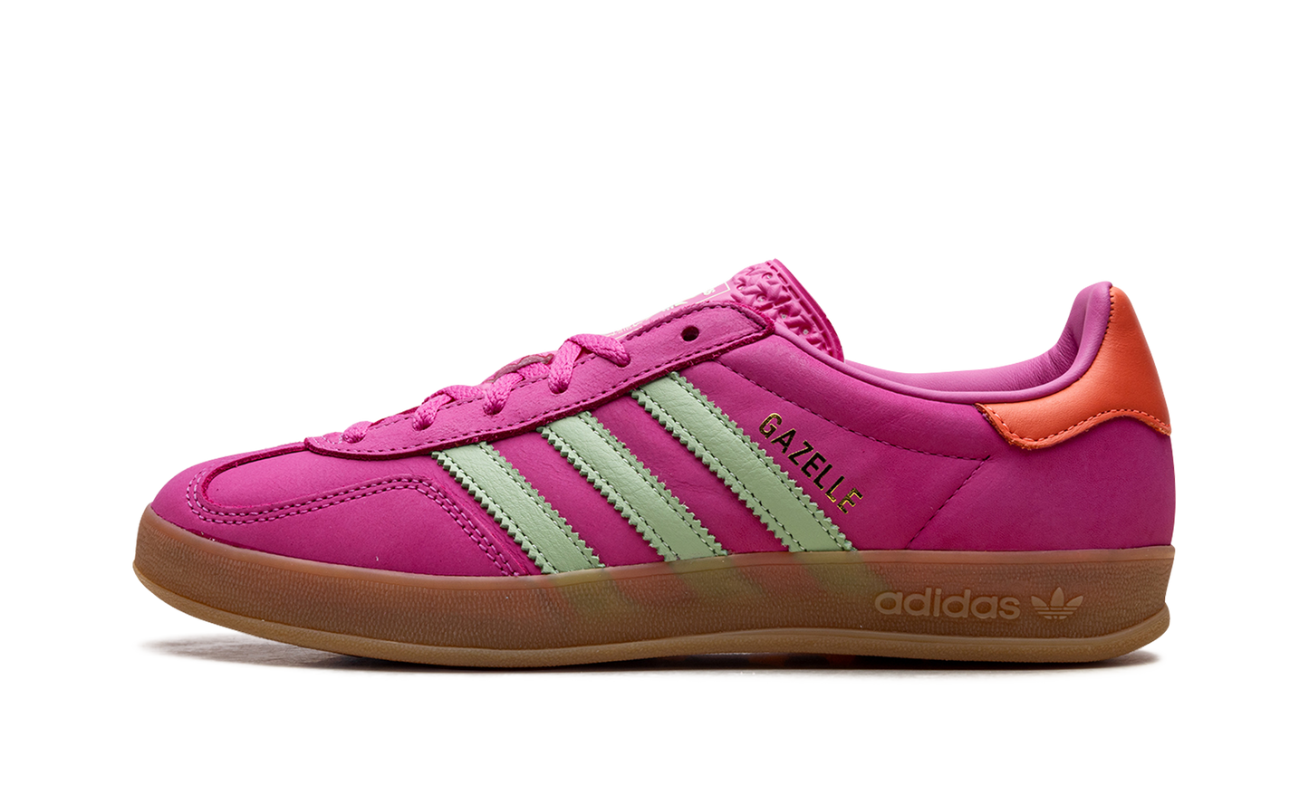 Gazelle Indoor WMNS "Semi Lucid Fuchsia"
