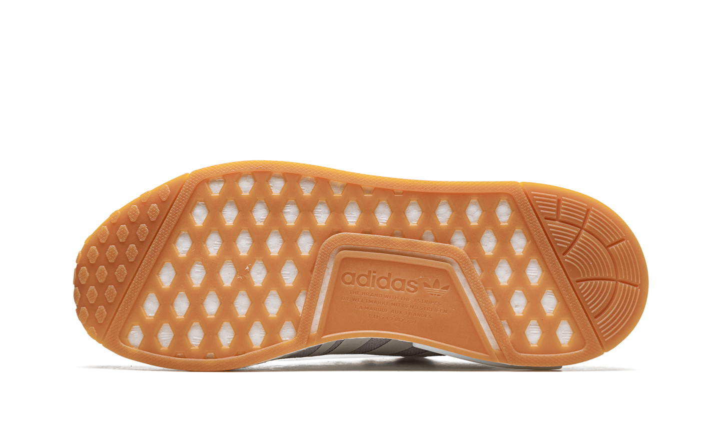 NMD_R1 PRIMEBLUE "BASICV"