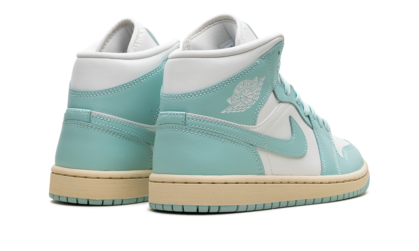 AIR JORDAN 1 MID WMNS "LIGHT DEW" BQ6472 132