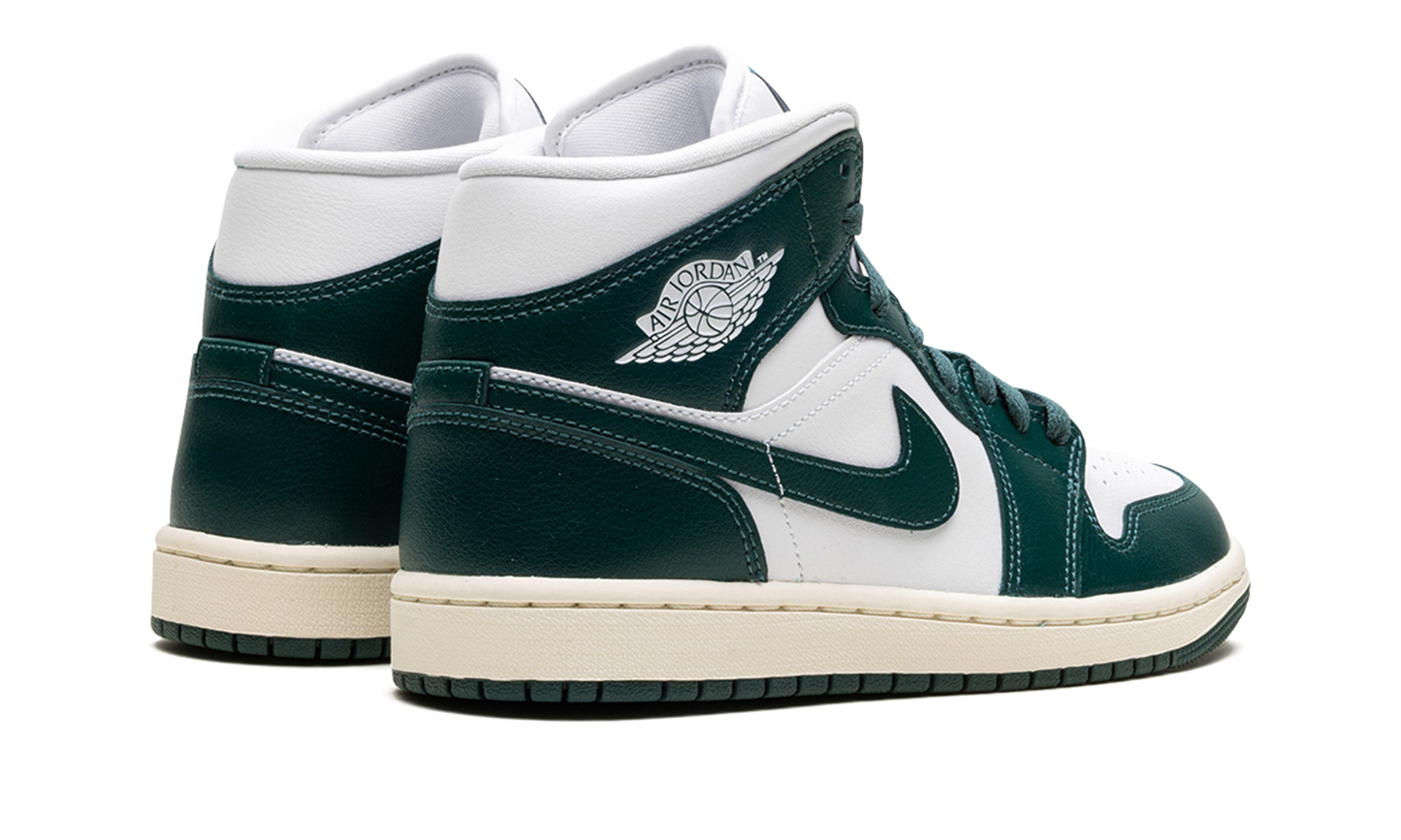 Air Jordan 1 "Oxidised Green" BQ6472 133