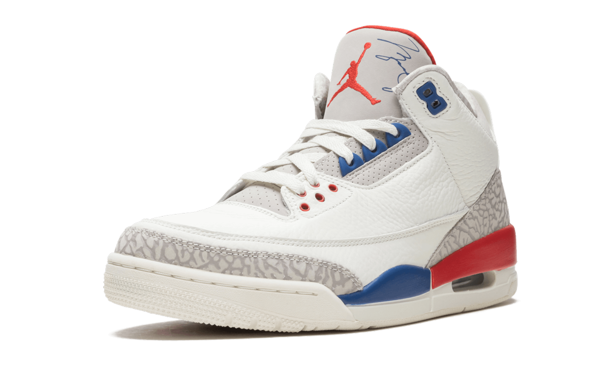 Air Jordan 3 Retro "International Flight" 136064 140
