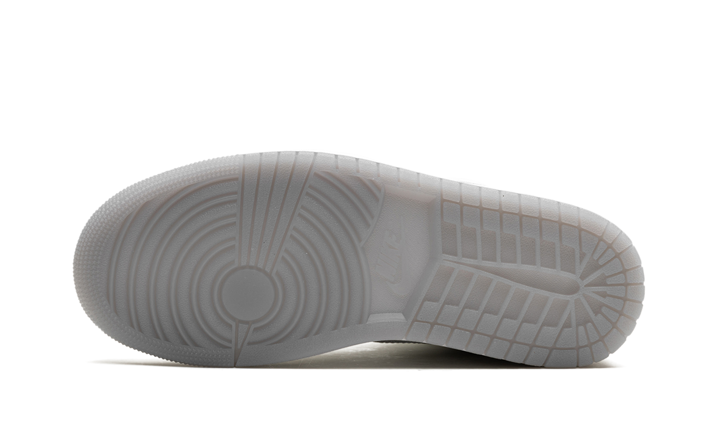 Air Jordan 1 Mid SE WMNS "Metallic Silver" FN5031 100