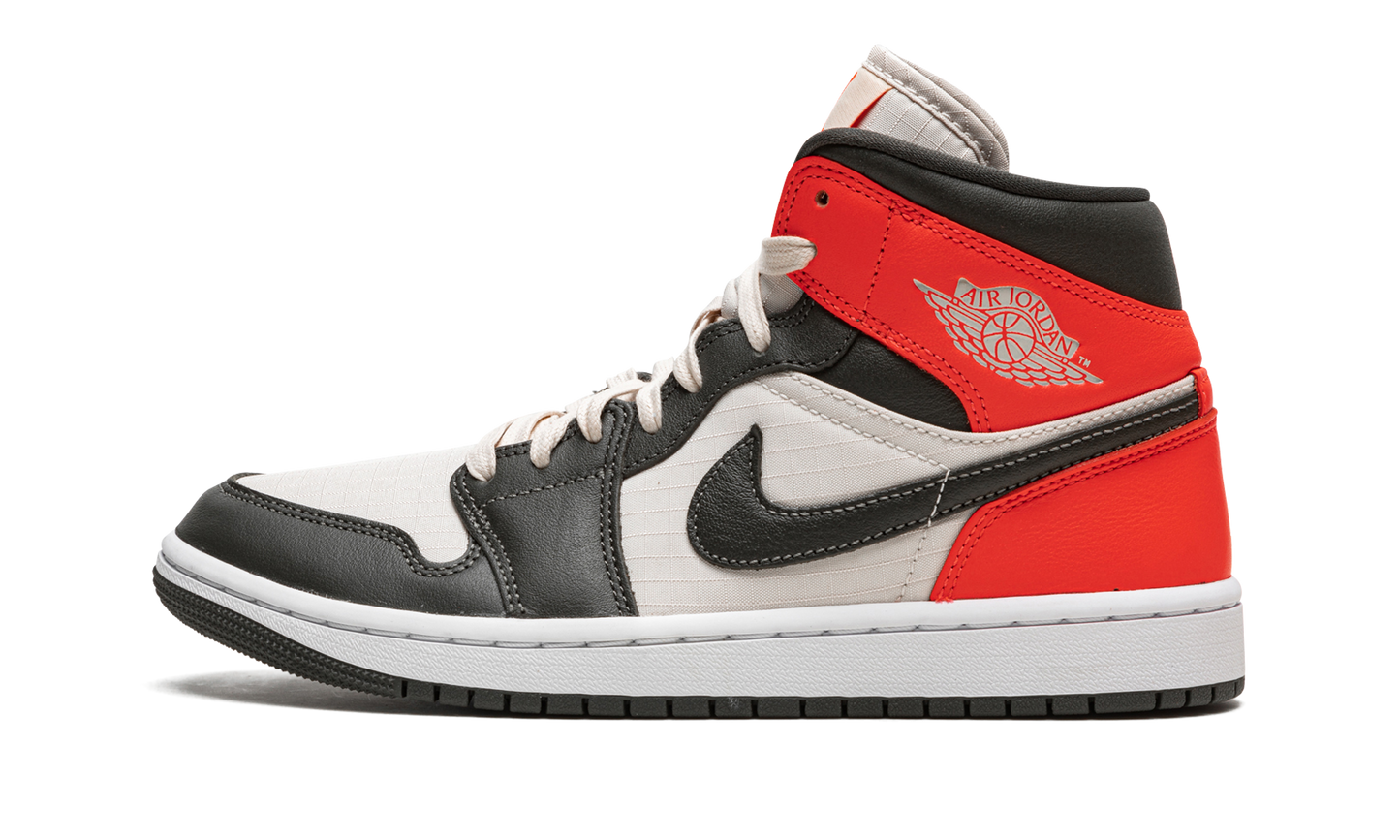 AIR JORDAN 1 MID SE WMNS "Newsprint" DQ6078 100