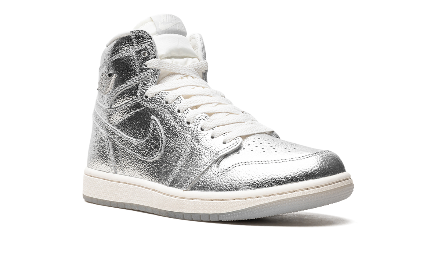 Air Jordan 1 High OG WMNS "Metallic Silver" FN7249 001