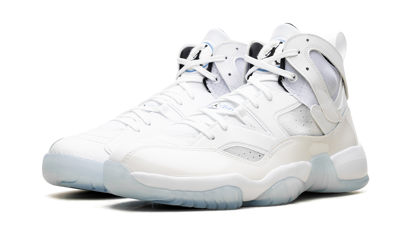 Jumpman Two Trey "Legend Blue" DO1925 104