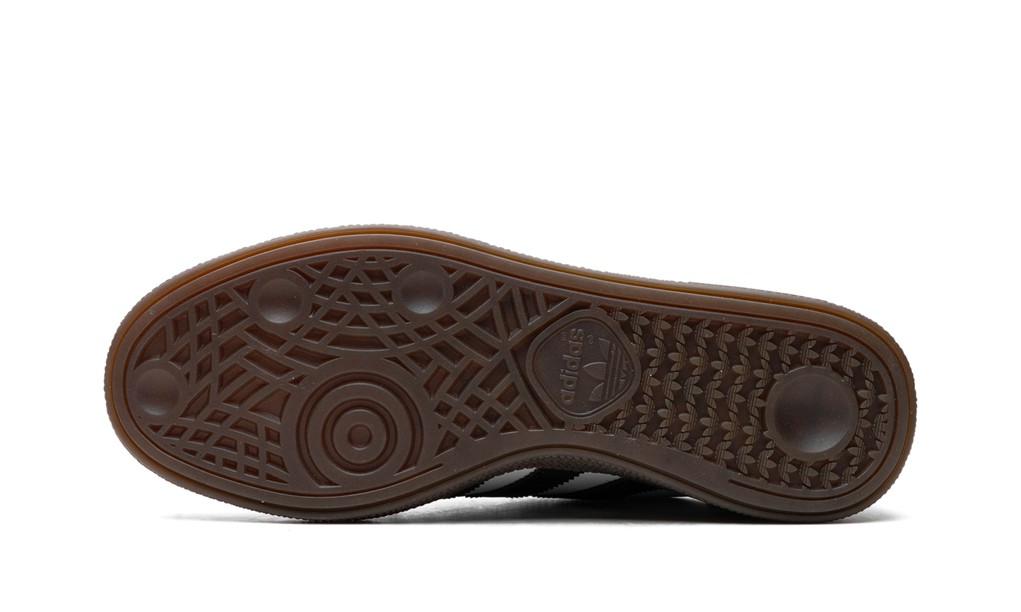 Handball Spezial "White Black Gum"