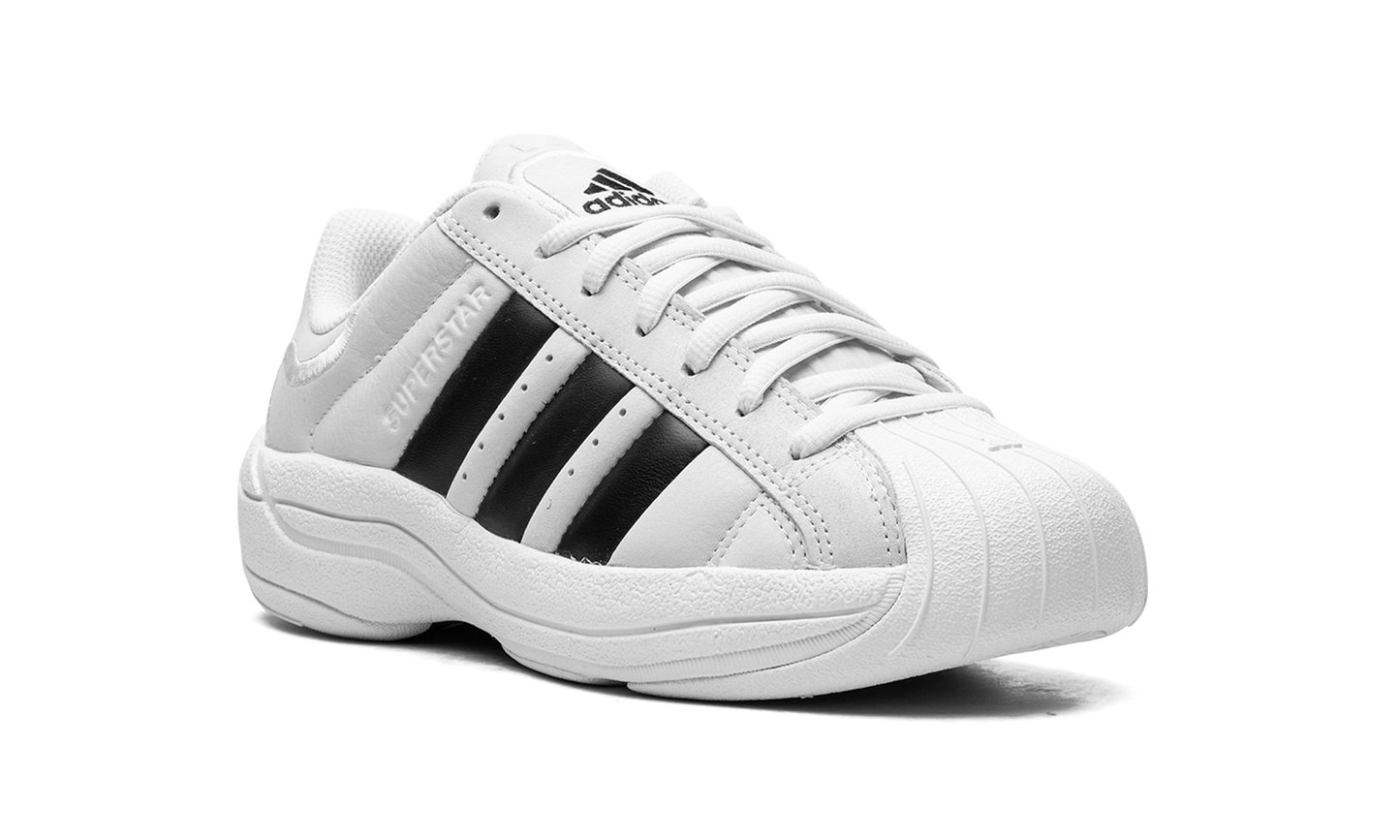 Superstar Millenium "White / Black"