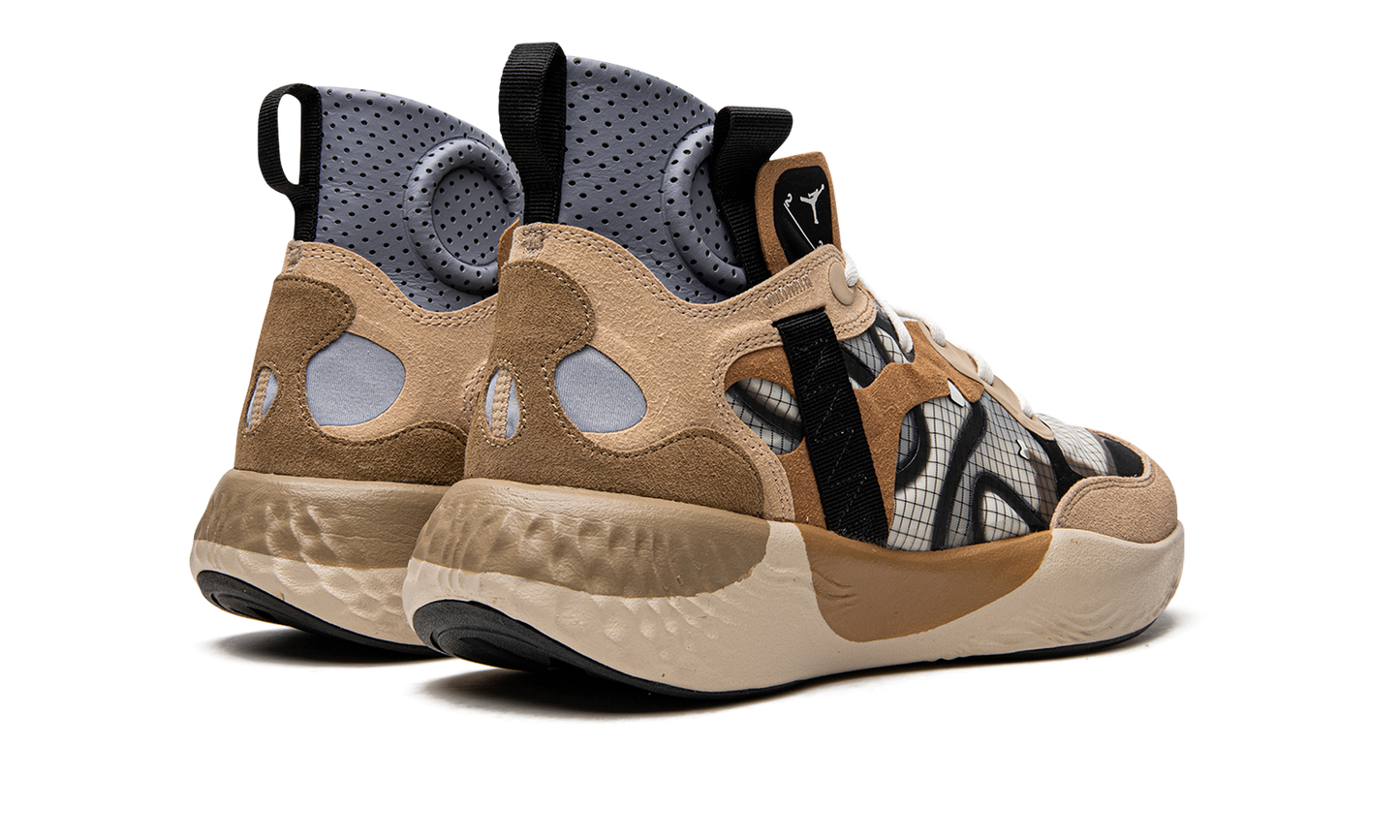 Jordan Delta 3 DD9361 212