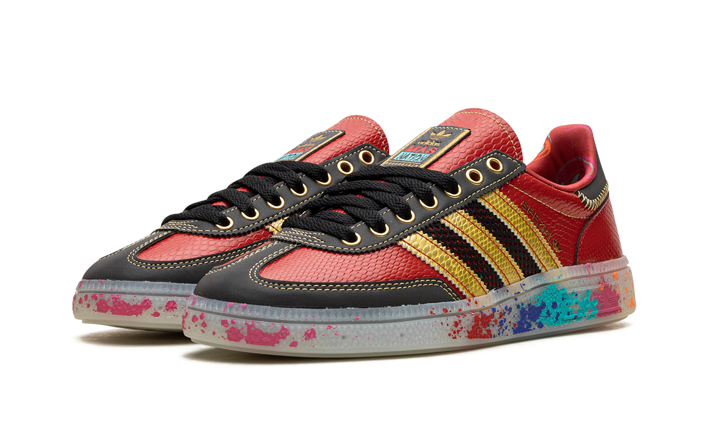 Handball Spezial "S.E.E.D. - Scarlet Gold Paint Splatter"