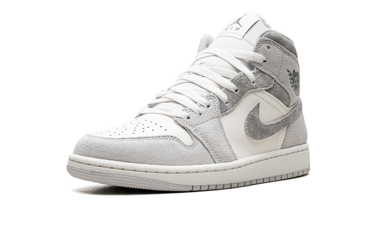 Jordan 1 Mid SE "Grey Sail" FQ7720 002