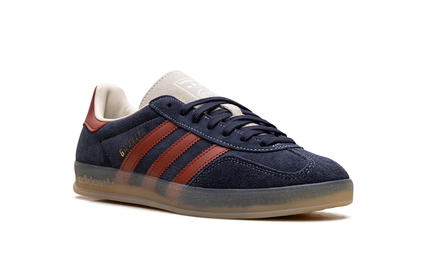 Gazelle Indoor "Legend Ink Preloved Ruby"