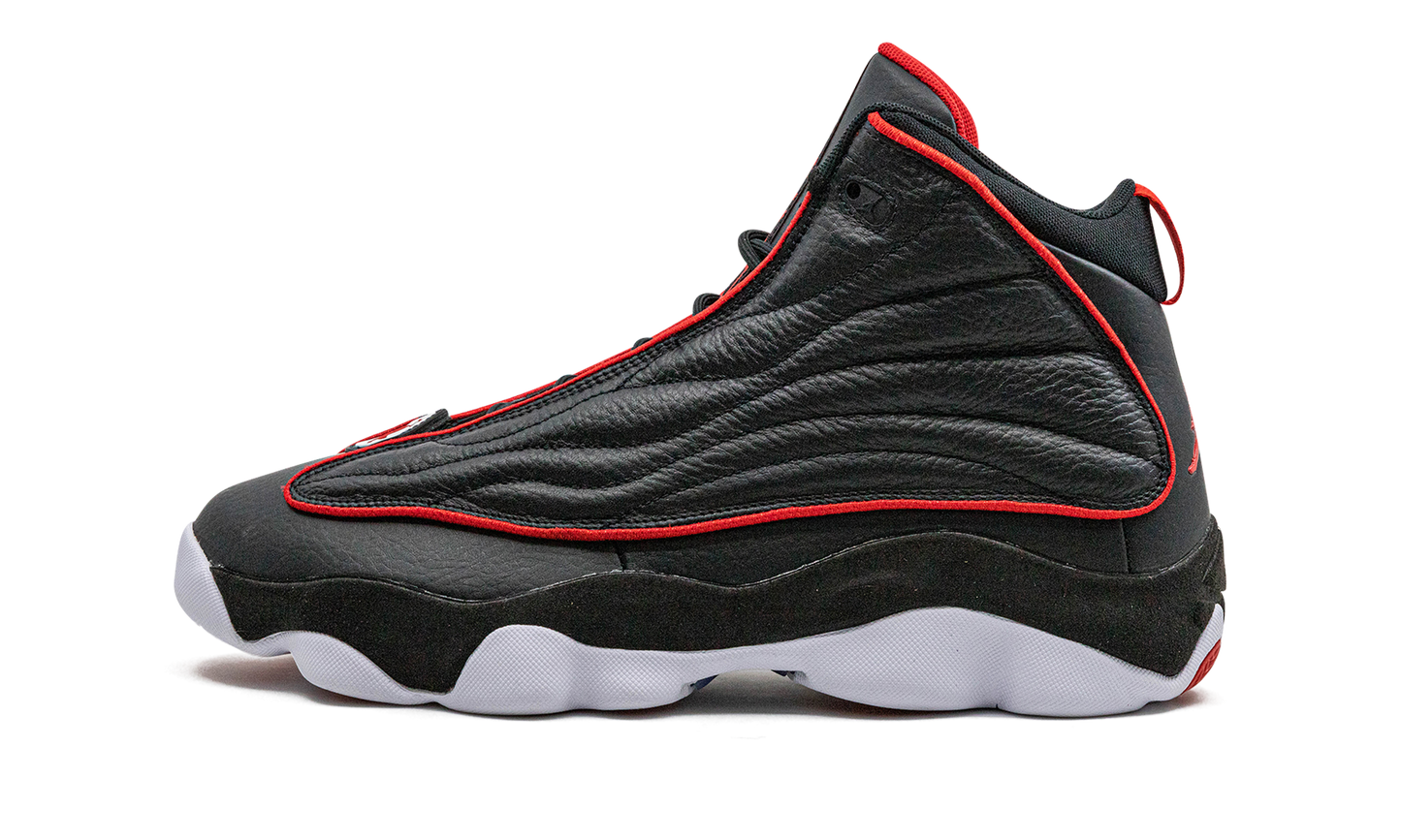 JORDAN PRO STRONG "Black / Univeristy Red" DC8418 061