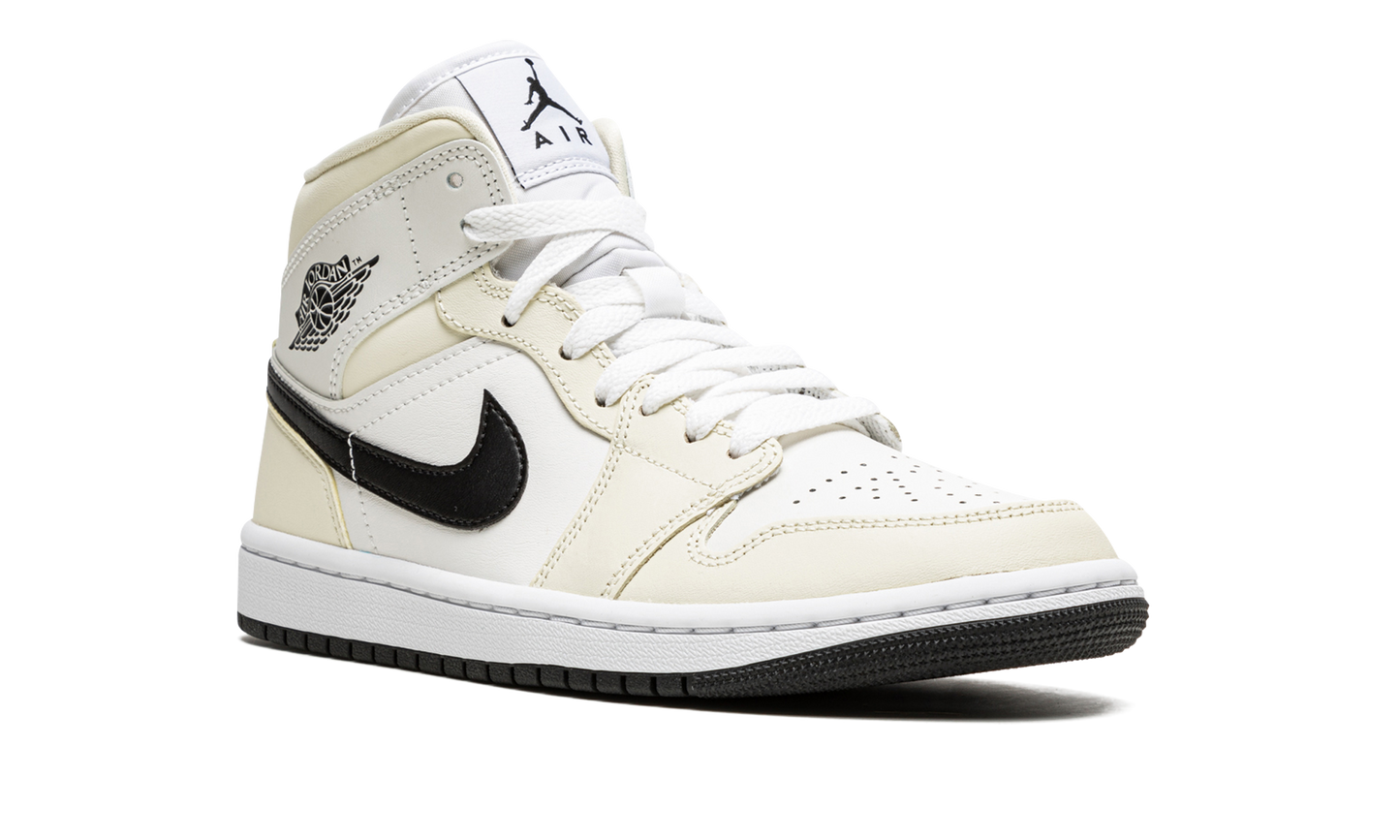 AIR JORDAN 1 MID WMNS "Coconut Milk" BQ6472 121