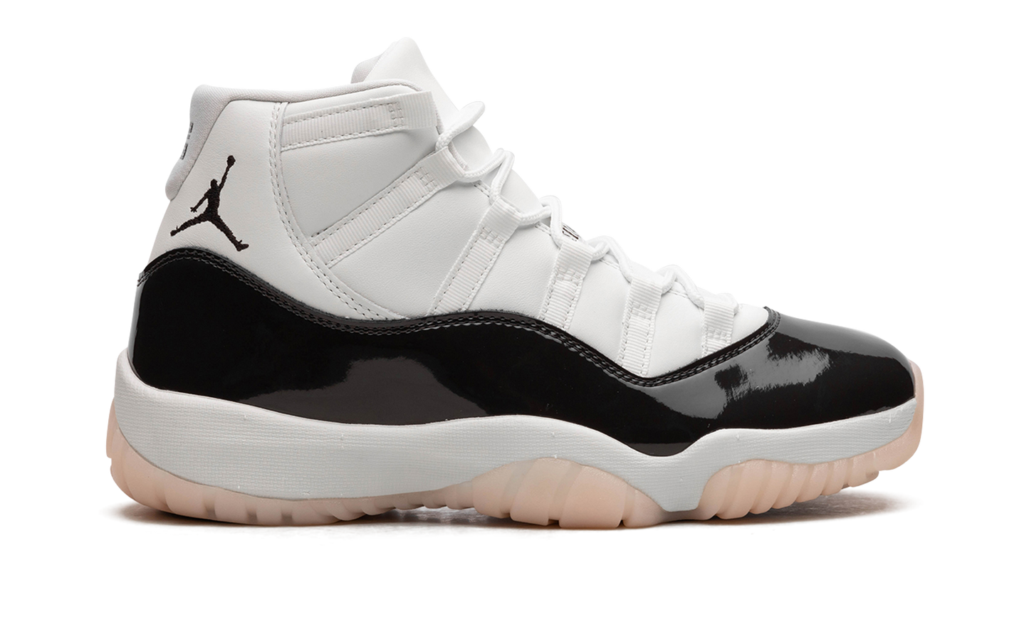 AIR JORDAN 11 WMNS "Neapolitan" AR0715 101