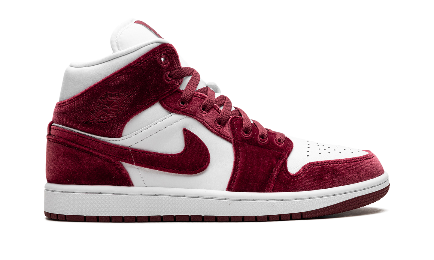 JORDAN 1 MID SE WMNS "Red Velvet" FZ3334 100