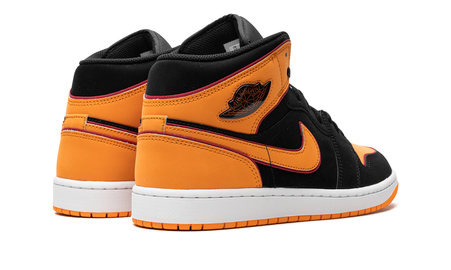 Air Jordan 1 Mid "Vivid Orange" FJ4923 008