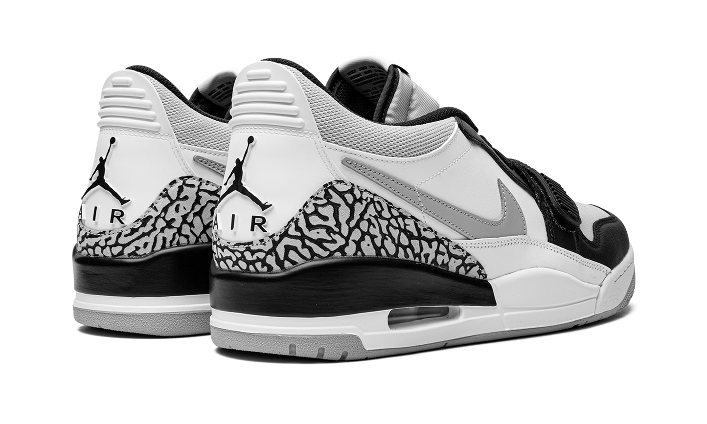 Legacy 312 "Light Smoke Grey" CD7069 105